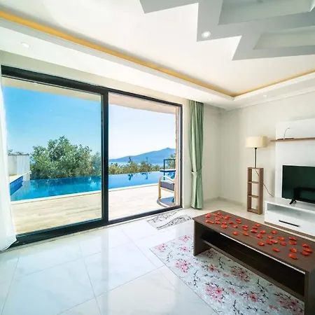 Kalkan Deniz Manzaralı Havuzlu Bahçeli * Kaş