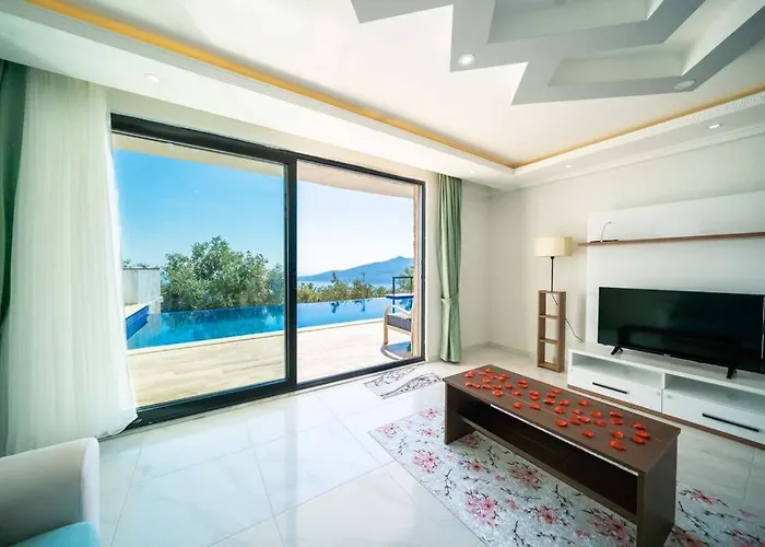 Kalkan Deniz Manzaralı Havuzlu Bahçeli * Kaş